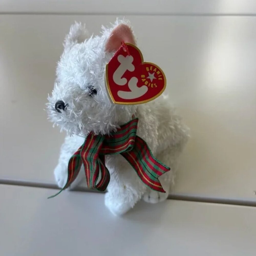 Ty Beanie Babies White Stuffed Animal with Red and Green Bow-Kirby 2001